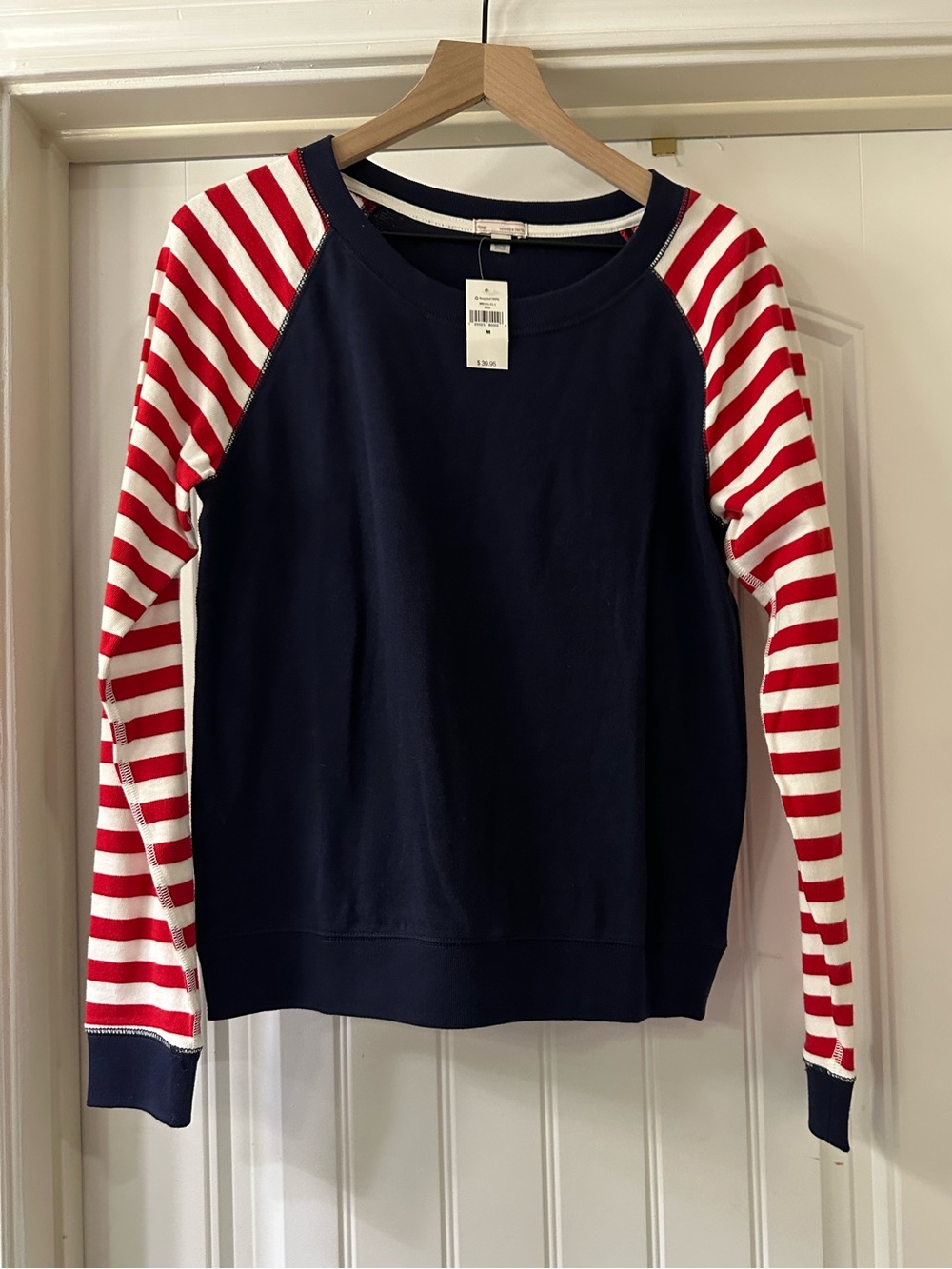 GAP Factory Navy Red White Stripe Raglan
Sweatshirt NWT Medium - Picture 2 of 6